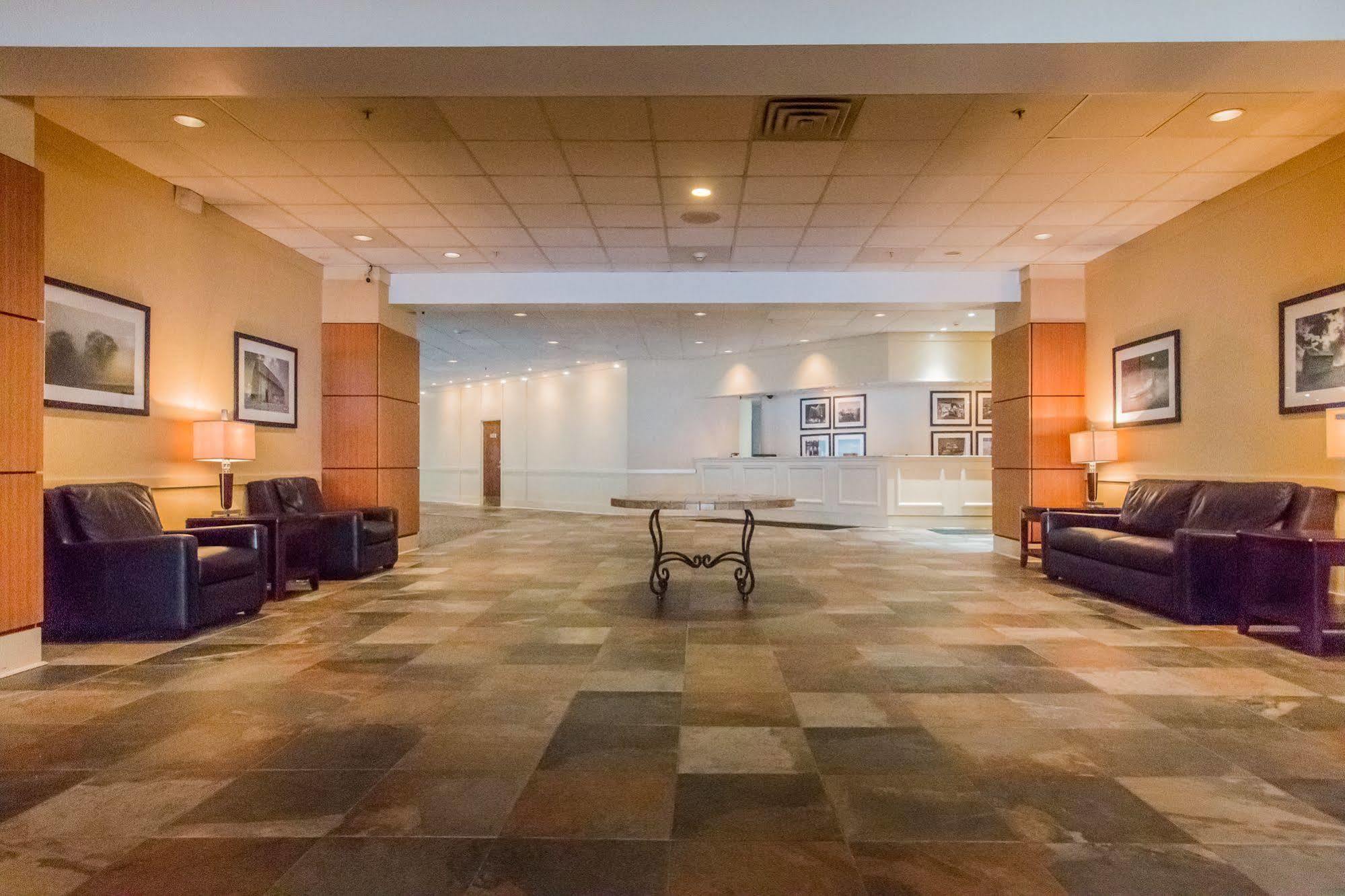Hotel Doubletree By Hilton Battle Creek Exterior foto